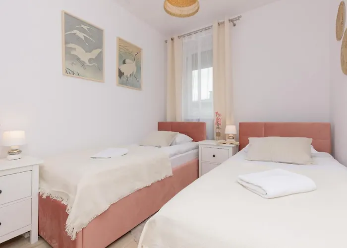 Metro Bemowo Two-storey Pelczynskiego By Renters Апартаменты Варшава