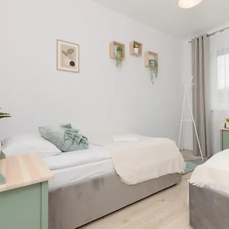 Metro Bemowo Two-storey Pelczynskiego By Renters