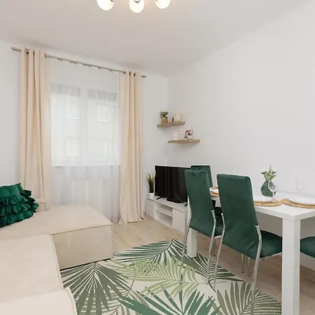 Metro Bemowo Two-storey Pelczynskiego By Renters