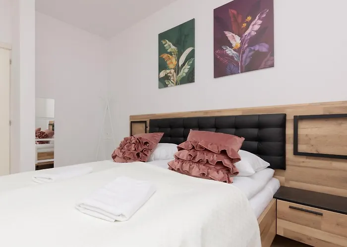 Metro Bemowo Two-storey Pelczynskiego By Renters