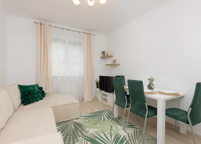 Metro Bemowo Two-storey Pelczynskiego By Renters